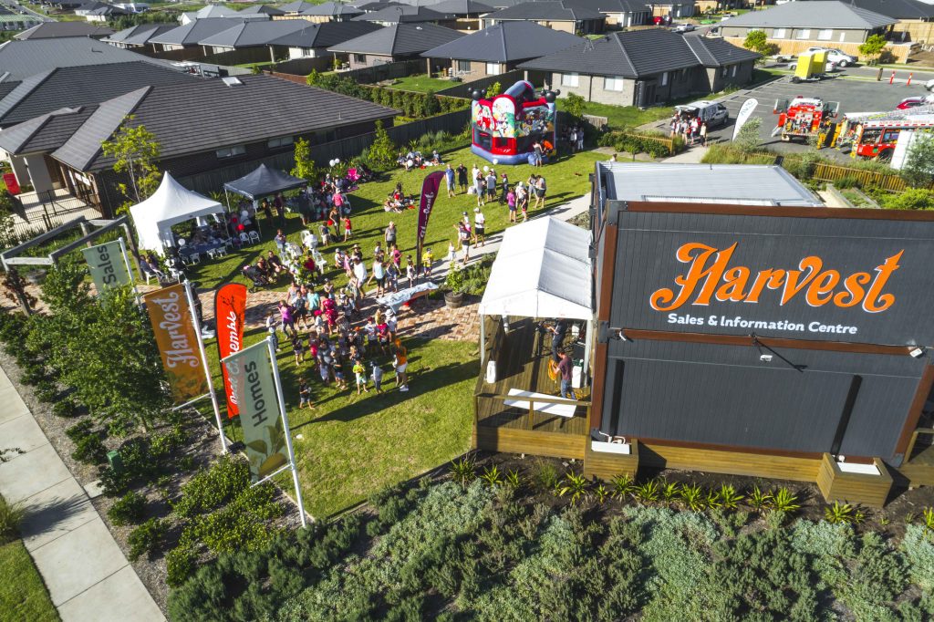 Harvest | Chisholm | Residents + Family and Friends Get Together to Celebrate Easter